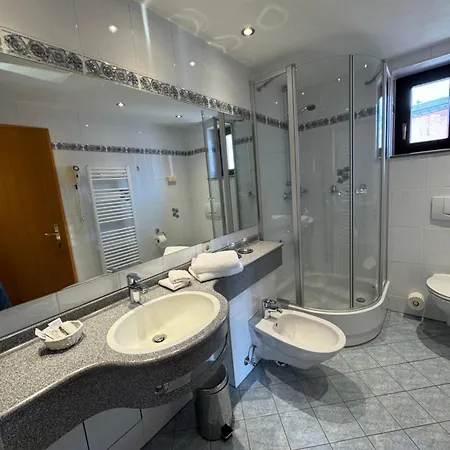 Apartmenthaus Wilder Mann * Obrigheim (Neckar-Odenwald-Kreis)