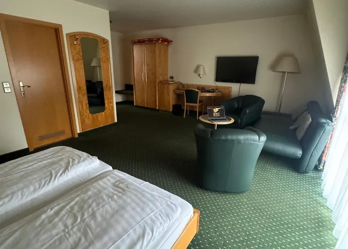 Apartmenthaus Wilder Mann شقة Obrigheim (Neckar-Odenwald-Kreis)