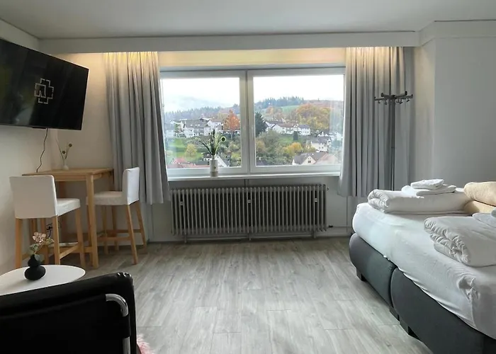شقة Apartmenthaus Wilder Mann Obrigheim (Neckar-Odenwald-Kreis)